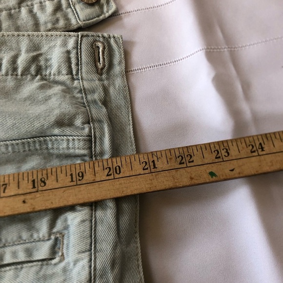 Forever 21 Crop Light Wash Denim Jacket - Picture 10 of 15